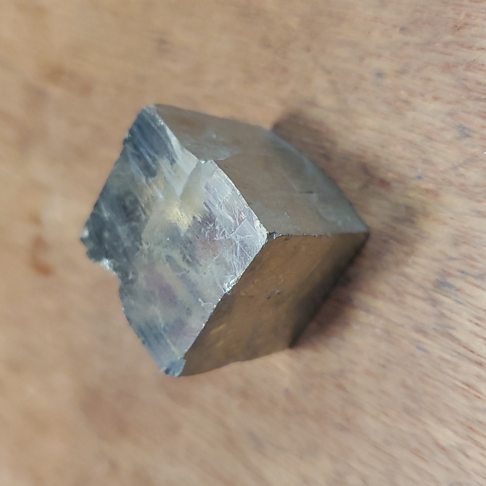 Large pyrite cube GS - Picture 4 of 5